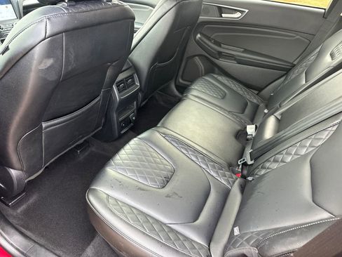 Used 2024 Ford Edge Titanium image 20