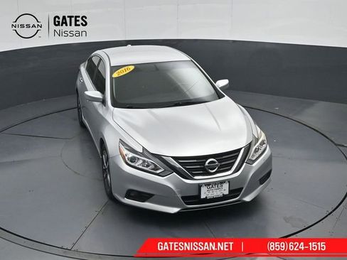 Used 2016 Nissan Altima 2.5 SV FWD image 43