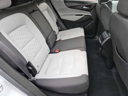 Used 2020 Chevrolet Equinox LT w/ LPO, Floor Liner Package image 35