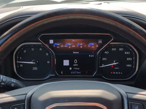 Used 2022 GMC Sierra 1500 Denali w/ Driver Alert Package II AWD/4WD image 17