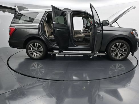 Used 2021 Ford Expedition Limited AWD/4WD image 27