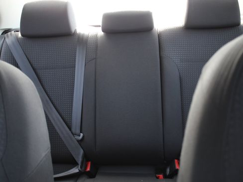 Used 2015 Volkswagen Jetta SE image 33