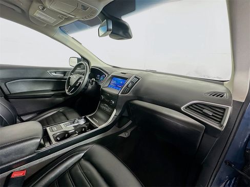 Used 2019 Ford Edge SEL w/ Equipment Group 201A image 30
