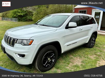 Used 2018 Jeep Grand Cherokee Laredo
