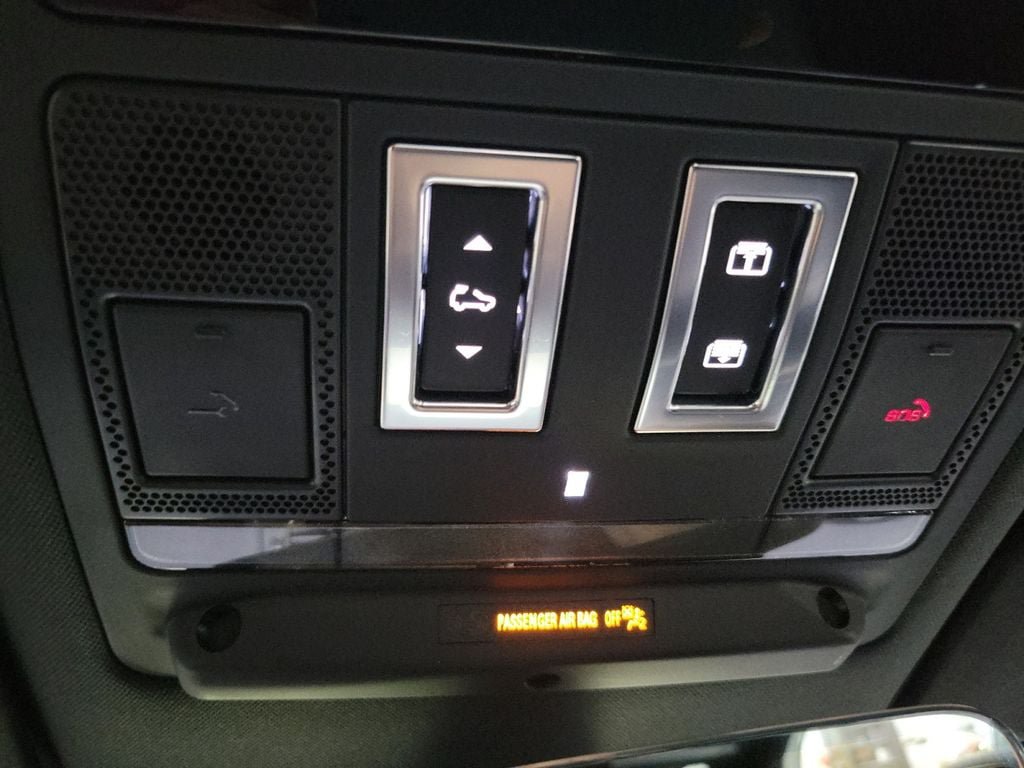 New 2026 Land Rover Defender 110 S AWD/4WD image 21