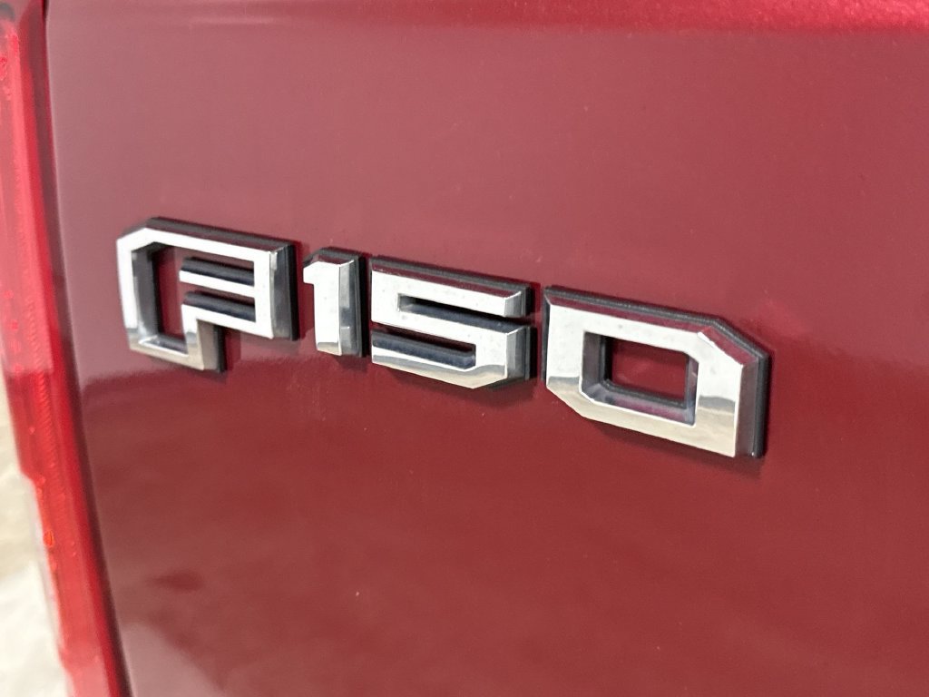 Used 2015 Ford F150 XLT w/ Equipment Group 302A Luxury AWD/4WD image 25