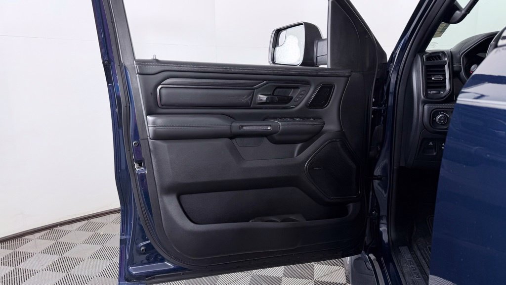Used 2023 RAM 1500 Limited AWD/4WD image 13