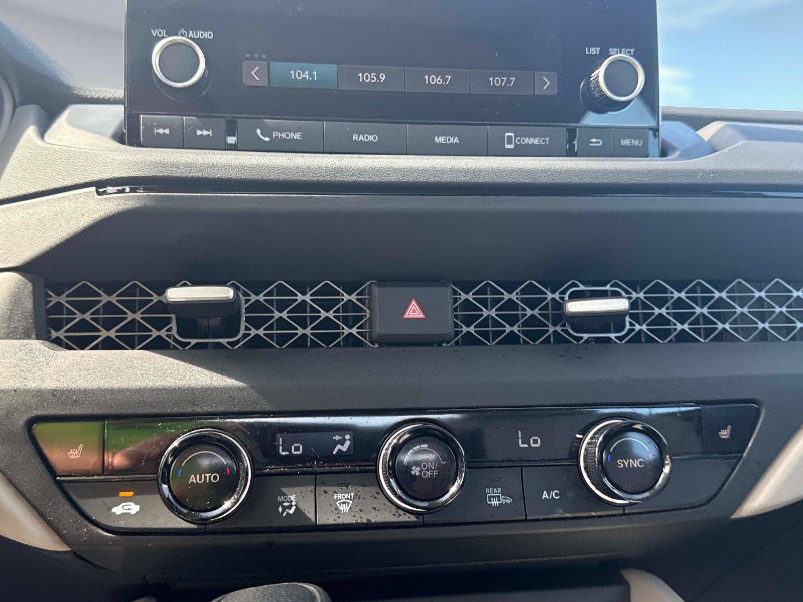 Certified 2025 Honda Accord SE image 23
