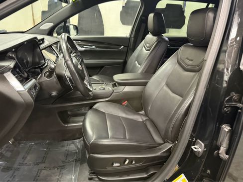Used 2023 Cadillac XT6 Sport AWD/4WD image 10