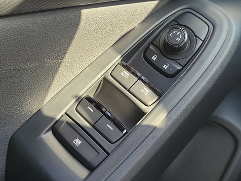 Certified 2024 Subaru Crosstrek 2.0i Premium image 25