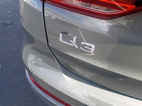 Used 2023 Audi Q3 2.0T Premium image 62