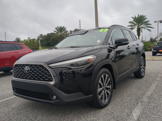 Certified 2023 Toyota Corolla Cross XLE w/ Convenience Package FWD image 8