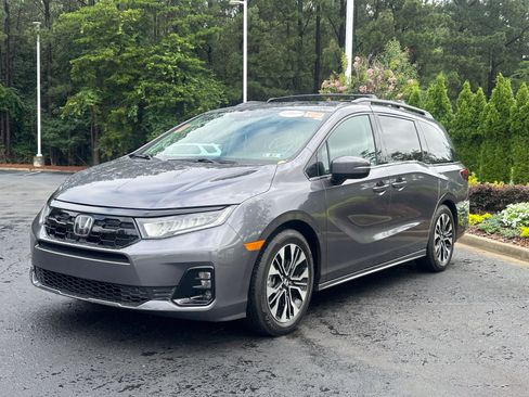 Used 2026 Honda Odyssey Elite image 5