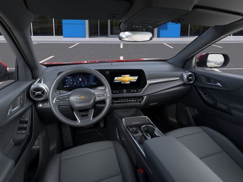New 2026 Chevrolet Equinox LT w/ Convenience Package II AWD/4WD image 15