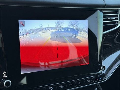 Used 2022 Jeep Wagoneer Series II image 17