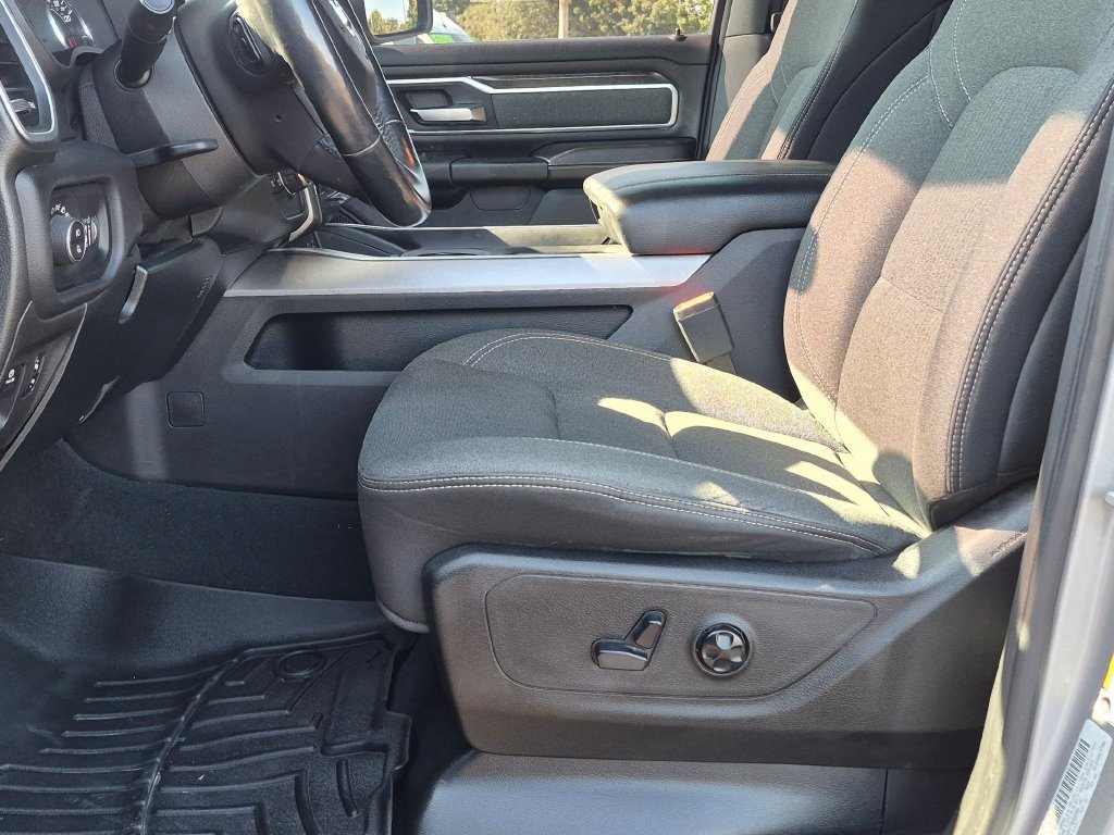 Used 2019 RAM 1500 Big Horn AWD/4WD image 10