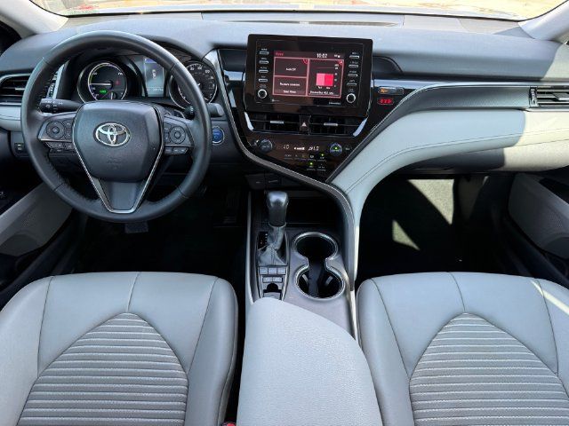 Used 2022 Toyota Camry SE FWD image 20