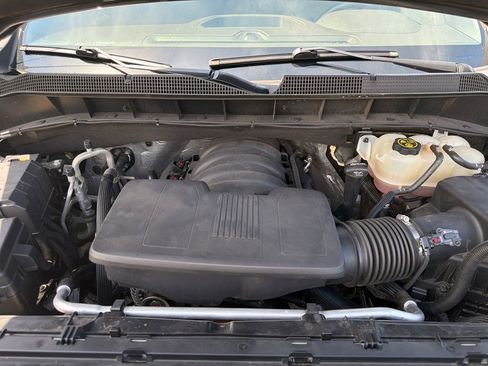 Used 2021 Chevrolet Silverado 1500 LT Trail Boss AWD/4WD image 15