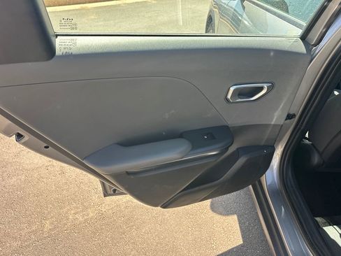 Used 2025 Kia K4 FWD image 21