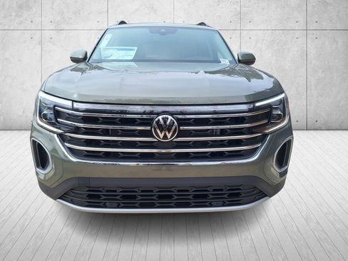 New 2026 Volkswagen Atlas SE image 8