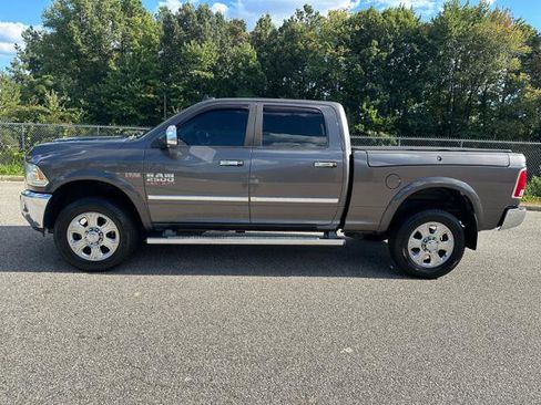 Used 2015 RAM 2500 Laramie w/ Convenience Group image 8