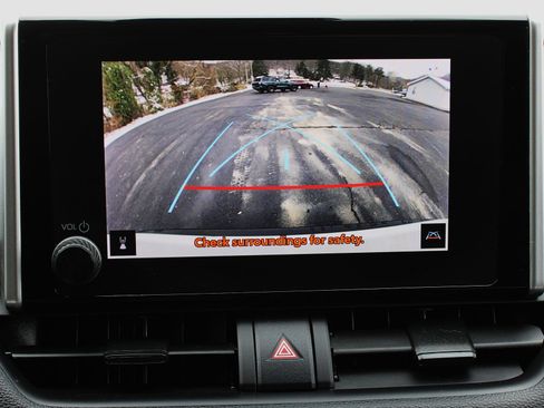 Used 2024 Toyota RAV4 LE image 32