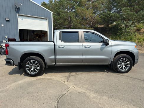 Used 2025 Chevrolet Silverado 1500 RST AWD/4WD image 4