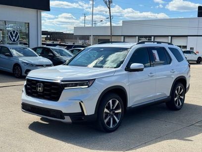 Used 2025 Honda Pilot Elite