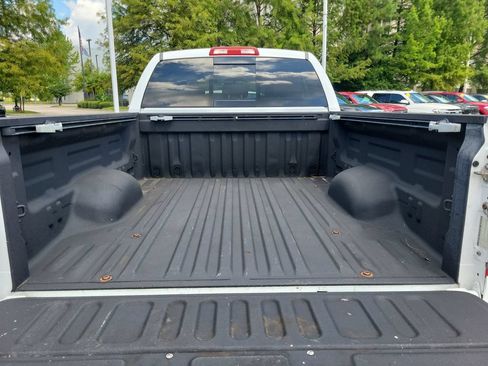 Used 2014 Toyota Tundra SR5 w/ SR5 Upgrade Package RWD image 31