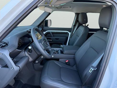 New 2026 Land Rover Defender 110 S image 19