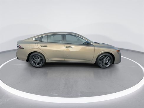 New 2026 Nissan Sentra SV image 9