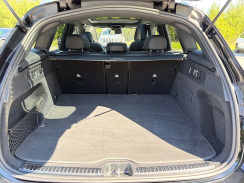 Used 2025 Mercedes-Benz GLC 300 image 45