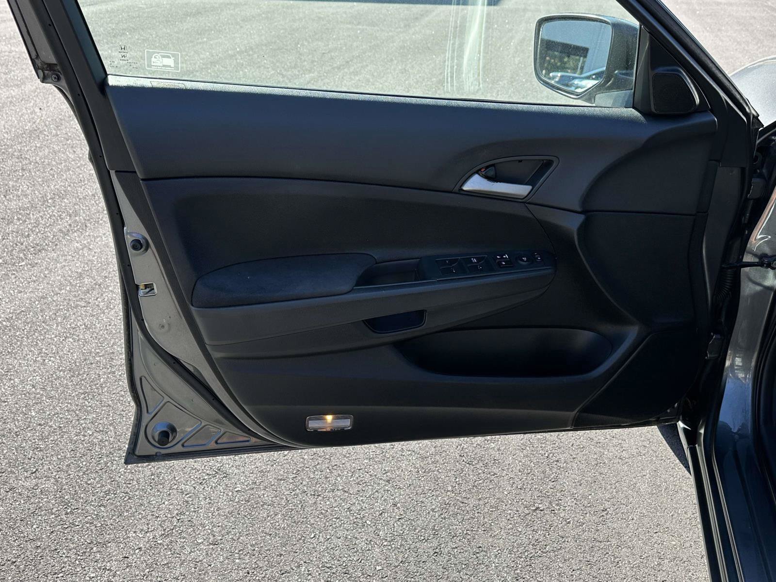 Used 2009 Honda Accord LX image 5