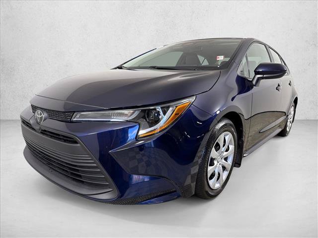 Used 2025 Toyota Corolla LE FWD image 7