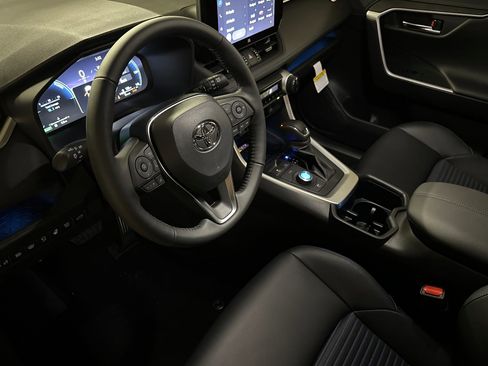 New 2025 Toyota RAV4 XSE image 9