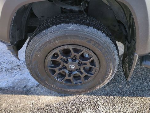 Used 2023 Toyota Tacoma SR5 w/ SX Package image 23