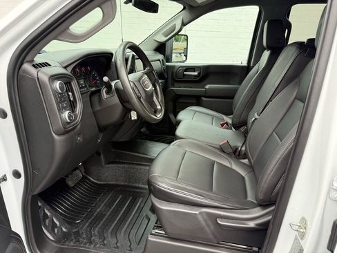 Used 2020 GMC Sierra 2500 4x4 Crew Cab w/ Gooseneck/5TH Wheel Package image 20