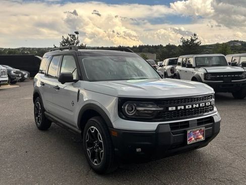 New 2026 Ford Bronco Sport Outer Banks w/ Outer Banks Tech Package+ AWD/4WD image 7