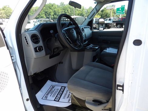 Used 2024 Ford E-350 and Econoline 350 Super Duty w/ Power Windows & Locks Group RWD image 16