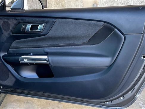 Certified 2024 Ford Mustang Coupe image 19