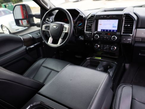 Used 2021 Ford F350 Lariat w/ Lariat Ultimate Package image 6