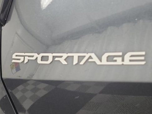 Certified 2023 Kia Sportage SX FWD image 9