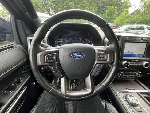 Used 2021 Ford Expedition Limited AWD/4WD image 11