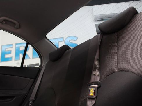 Used 2006 Kia Rio Sedan image 16