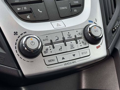 Used 2017 Chevrolet Equinox Premier AWD/4WD image 19