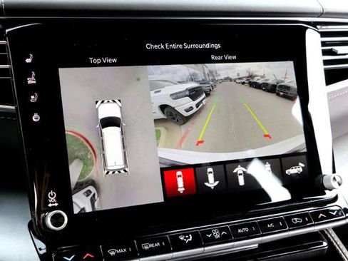 New 2026 Jeep Grand Wagoneer Limited image 14