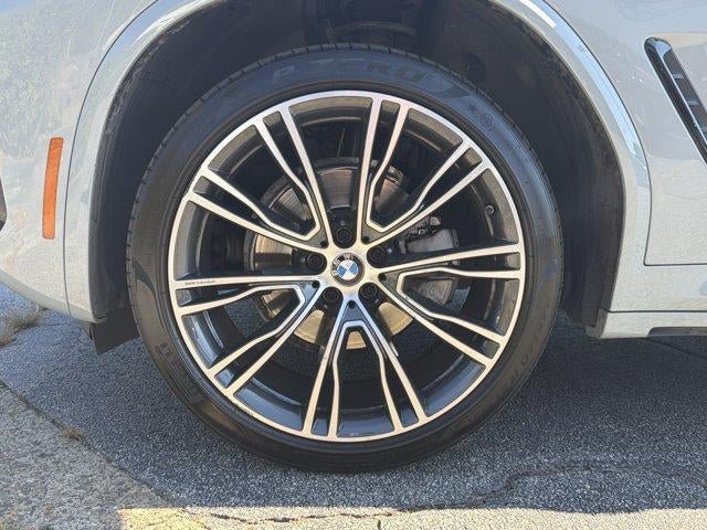 Used 2024 BMW X4 xDrive30i w/ Premium Package AWD/4WD image 11