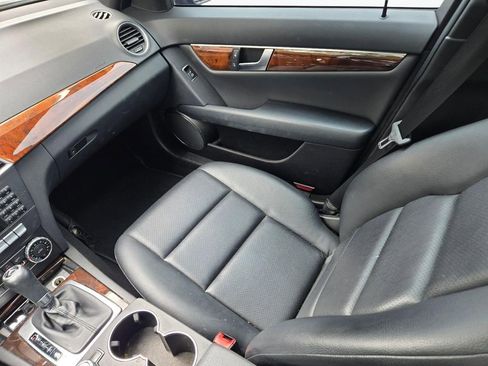 Used 2014 Mercedes-Benz C 250 Sedan image 17