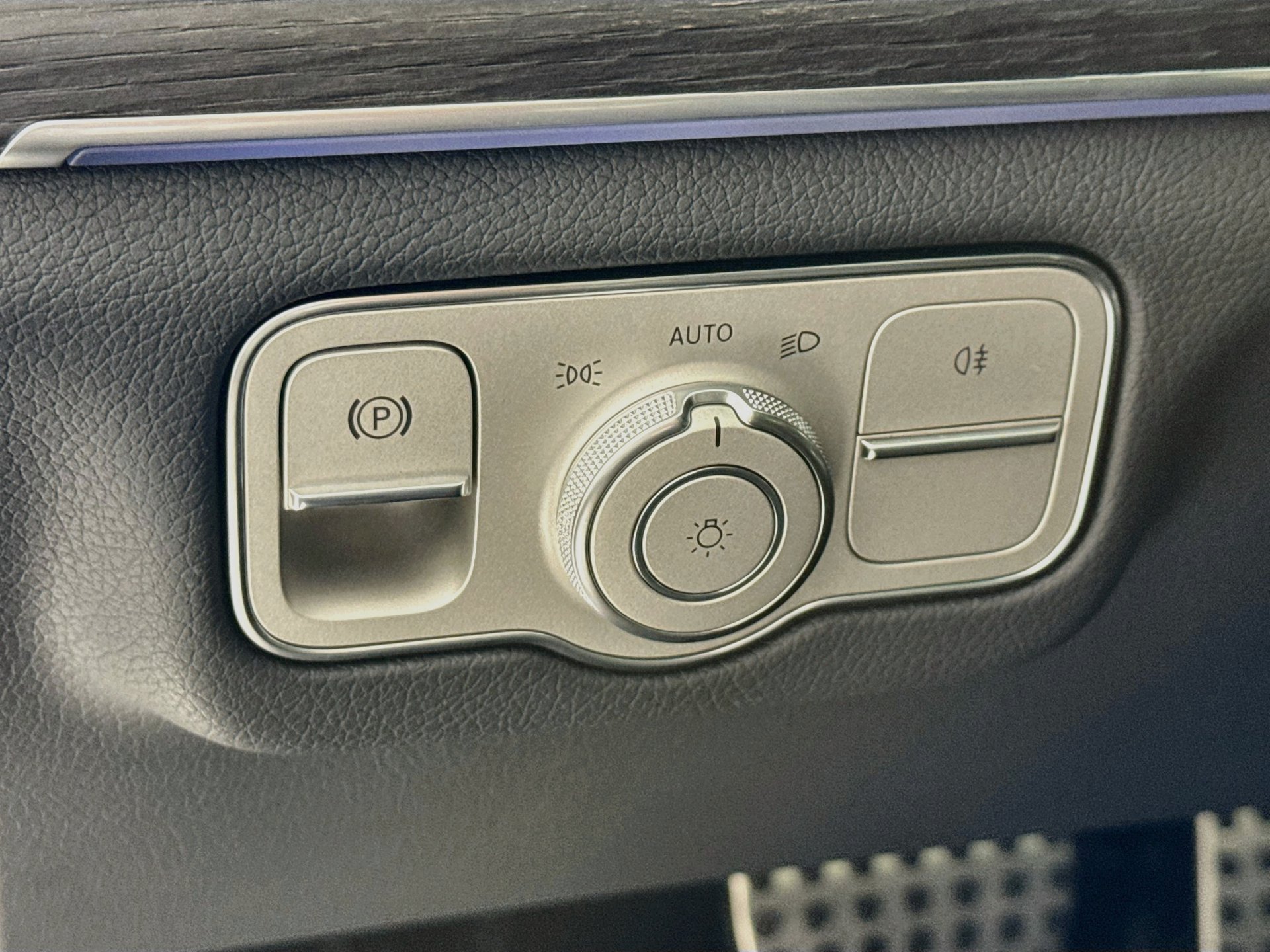 New 2027 Mercedes-Benz GLE 450 4MATIC image 11