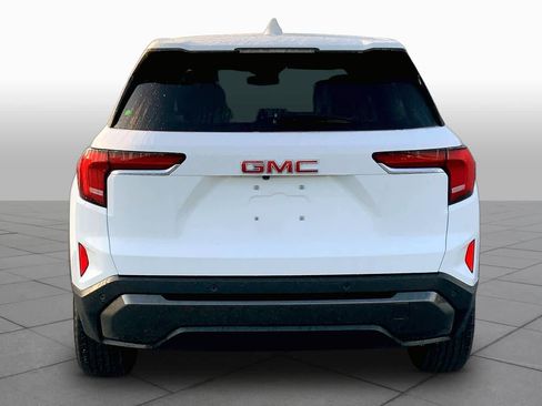 Used 2025 GMC Terrain Elevation AWD/4WD image 5